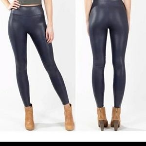 Spanx Faux Leather Leggings Size Medium